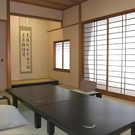 Tsukino Sumika Atami Juraku Hotel Экстерьер фото