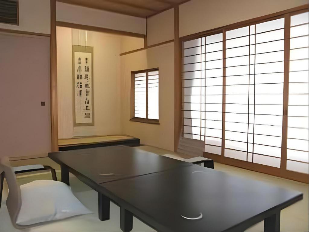 Tsukino Sumika Atami Juraku Hotel Экстерьер фото
