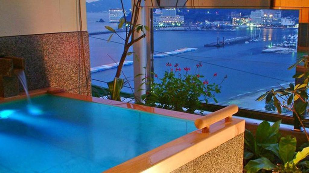 Tsukino Sumika Atami Juraku Hotel Экстерьер фото